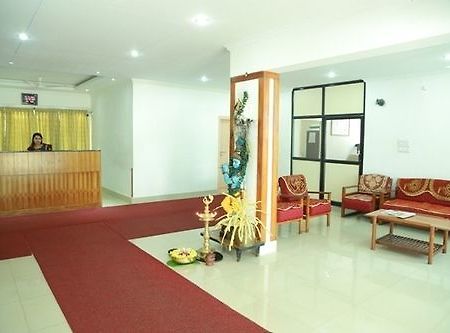 Hotel Ktdc Nandanam Guruvayoor Guruvāyūr Zewnętrze zdjęcie